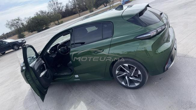 Peugeot 308 Diesel Manuelle 2025 à Bouznika