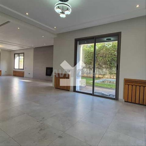 176918-فيلا للإيجار بـ 30000 درهم في تاماريس1 - 2