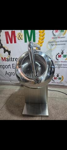 machine d'enrobage de chocolat et de noix