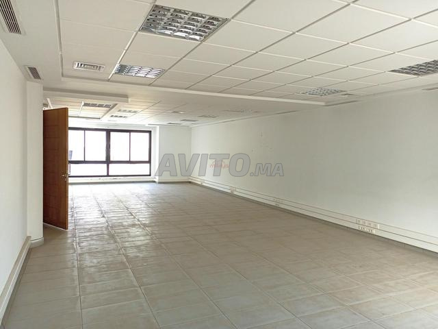 Location Bureau 1 pièce de 89 m² à Casablanca