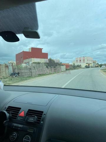 Terrain à Sekdla Tanger, eau, électricité et bus disponibles
