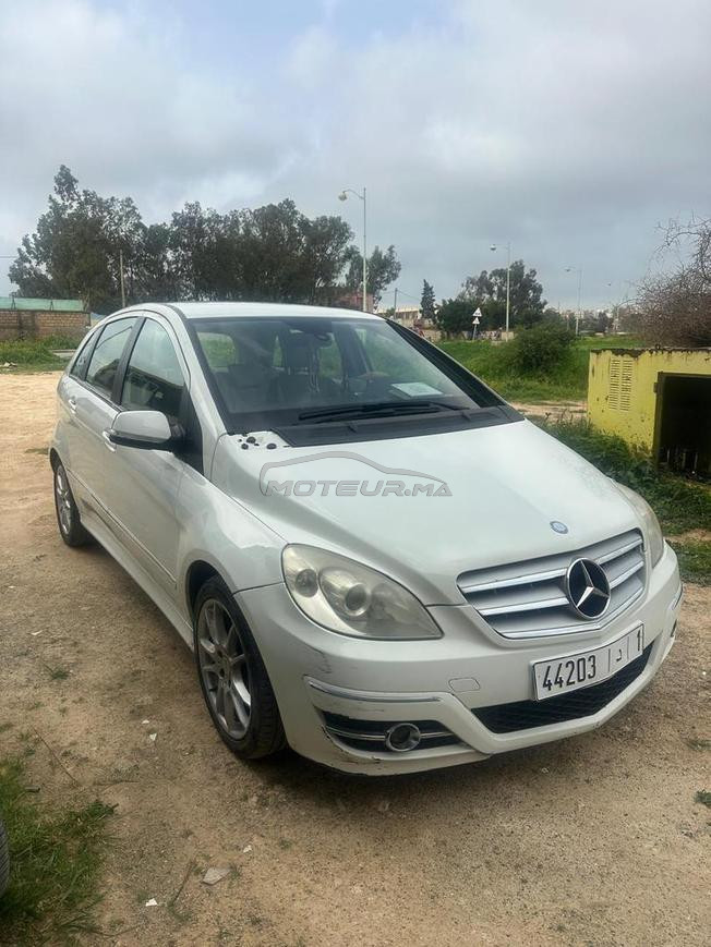 Mercedes-Benz 180 Diesel Automatique 2011