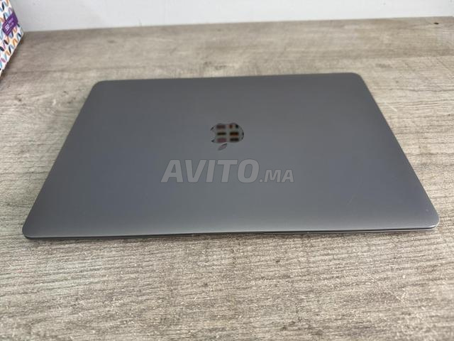 MacBook Air 13” 2020 - 8Go/256Go- Bon état