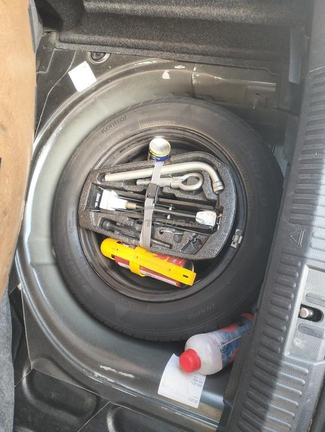 VOLKSWAGEN -POLO 2017