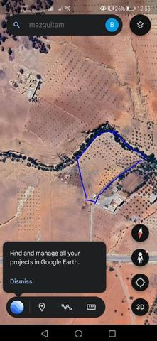 Ferme agricole équipée de 100 oliviers et d'un puits