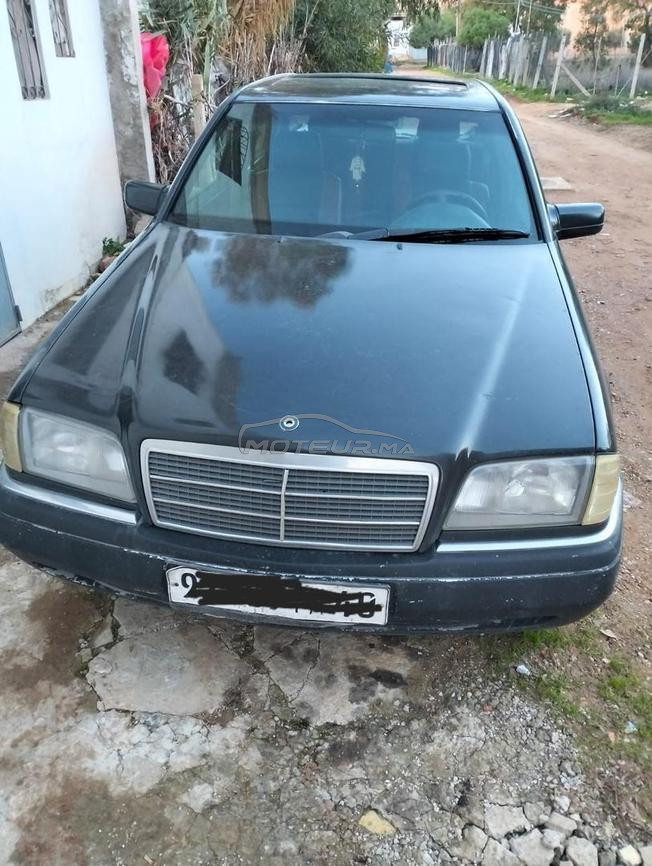 Mercedes-Benz C250 Diesel Manuelle 1993 à Tanger