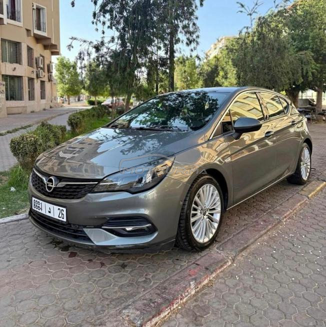 Opel Astra Diesel Automatique 2021 à Marrakech