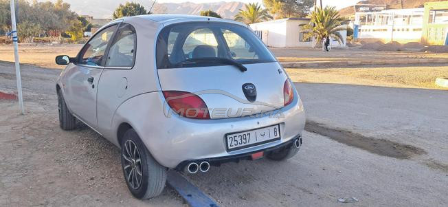 ford ka bien entretenu 