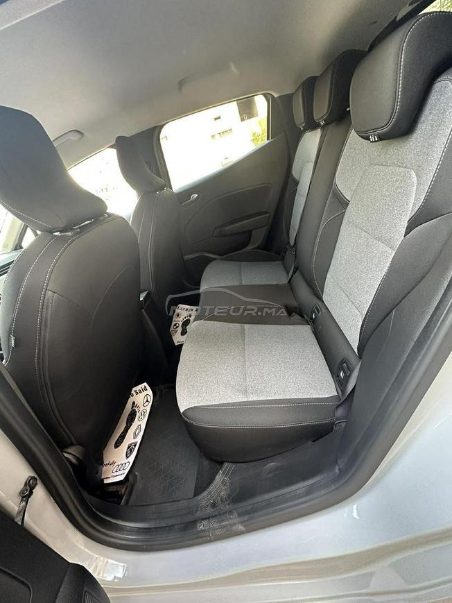🚗 À Vendre – Clio 5 Modèle 2024 – Bon État ✅