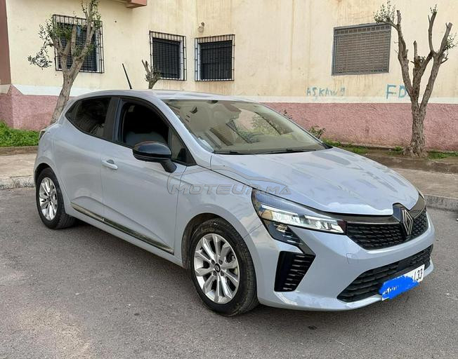 🚗 À Vendre – Clio 5 Modèle 2024 – Bon État ✅