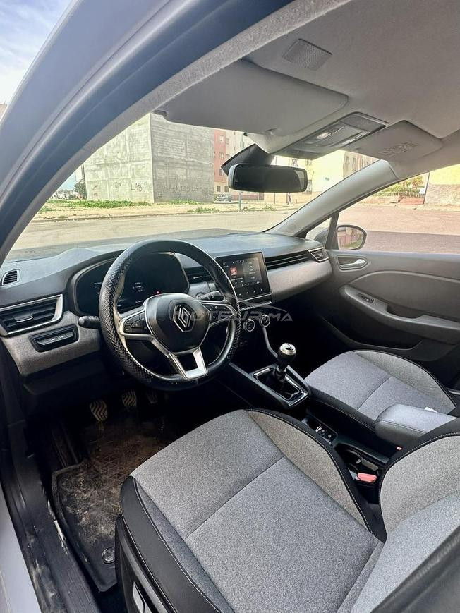 🚗 À Vendre – Clio 5 Modèle 2024 – Bon État ✅