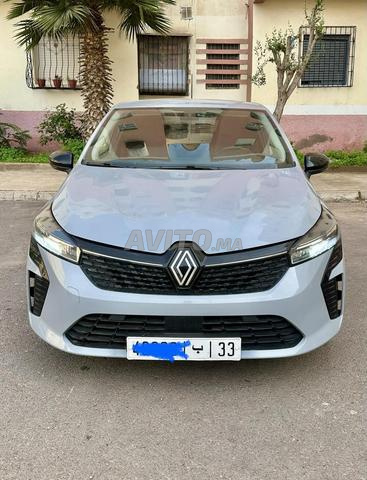 🚗 À Vendre – Clio 5 Modèle 2024 – Bon État ✅