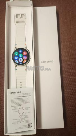 Montre connectée Samsung Galaxy Watch 7