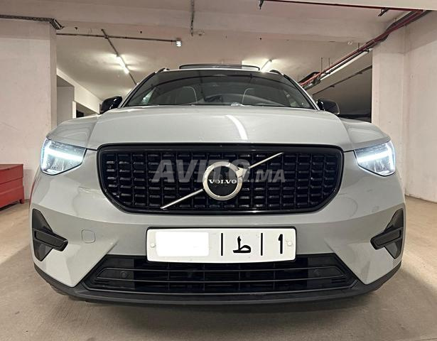 XC40 B3 46000 KM 2024 FULL OPTS MILD HYBRID
