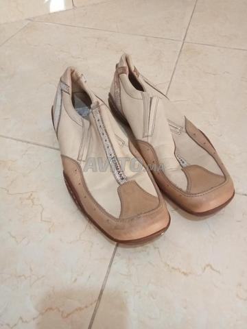 Chaussures de marque de bonne qualité importées, taille 40