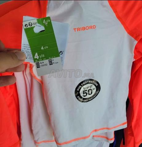 T-shirt plage anti uv pour nager sèche vite