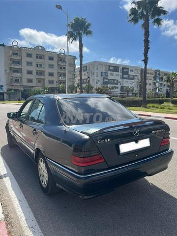Mercedes-Benz 250 Diesel Manuelle 1998 à Tétouan
