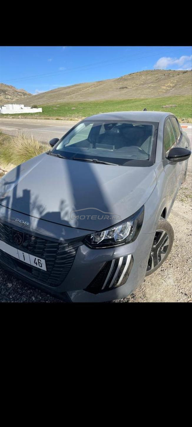 Peugeot 208 allure 10.2024 deuxieme main