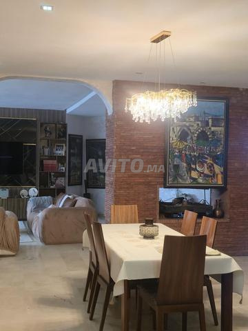 Grand appartement style villa