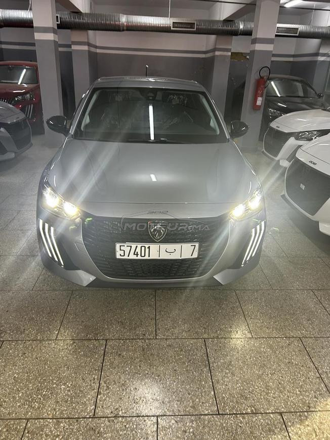 peugeaot 208 