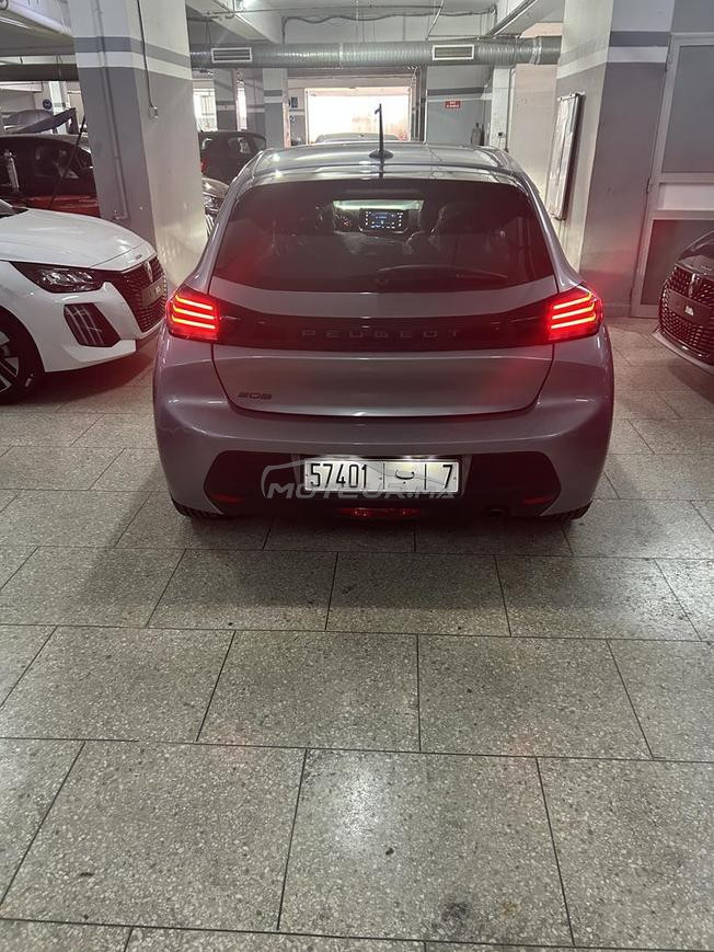 peugeaot 208 