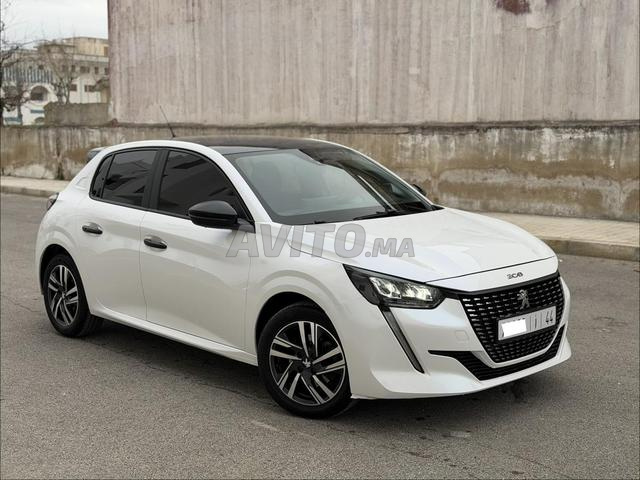 Peugeot 208 Automatique Diesel 2023