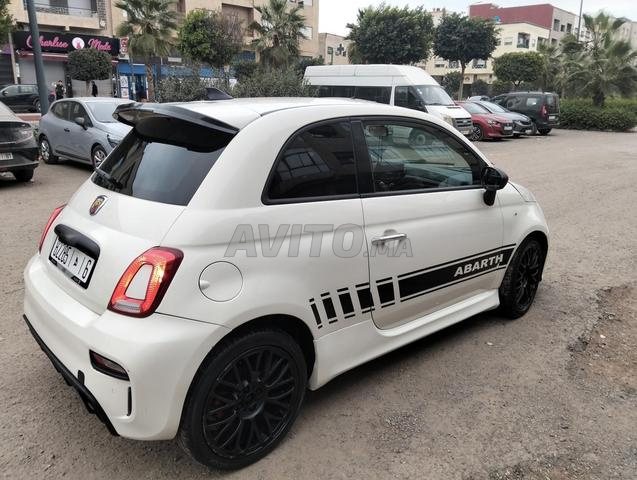 Abarth 695 2016 photo 5