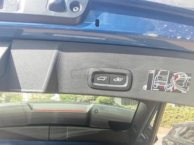 Volvo XC40 peu utilisée 