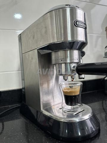 Delonghi dedica machine à café moulu poudre