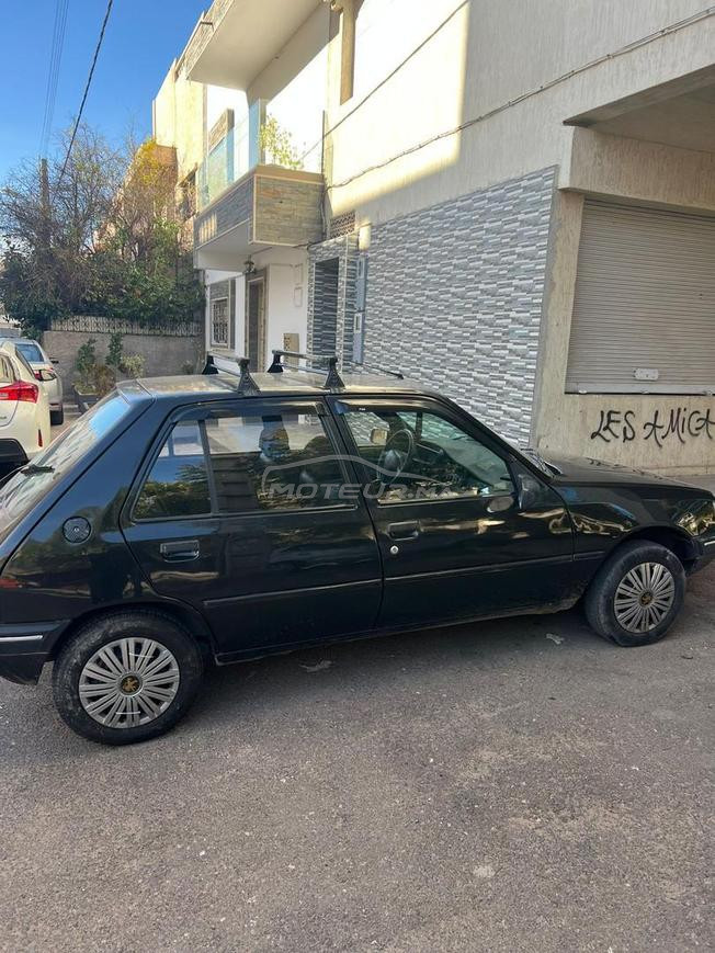 Peugeot 205