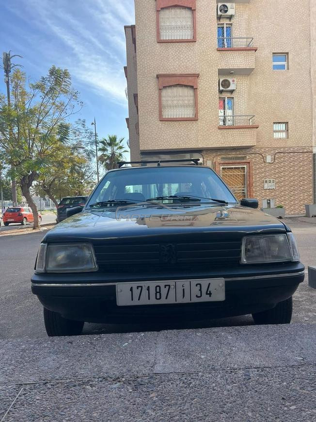 Peugeot 205