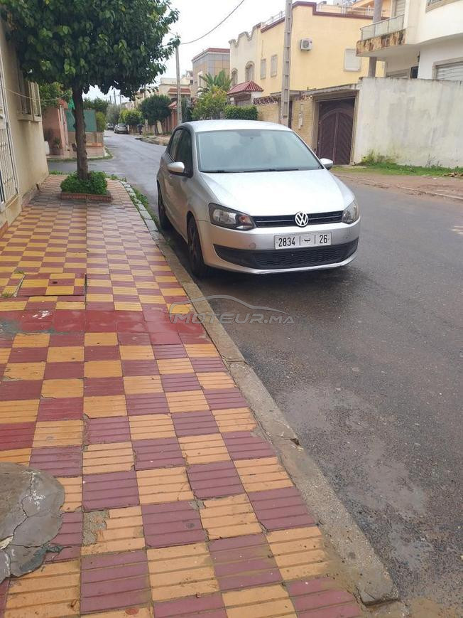 polo 5 chv en très bonne état 