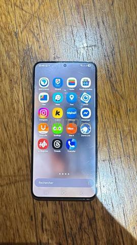 Samsung S22 plus à vendre