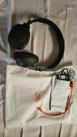 Vente d'un casque JBL audio et appel