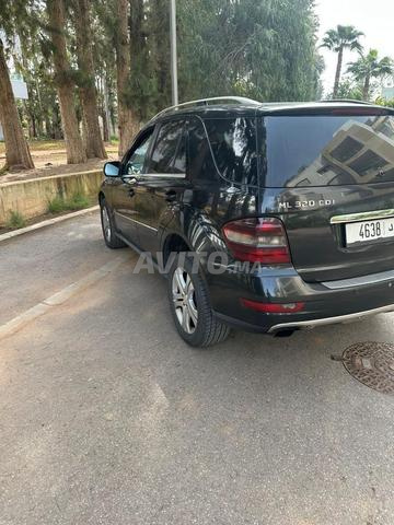 مرسيدس بنز الفئة ML ديزل أوتوماتيكي 2009