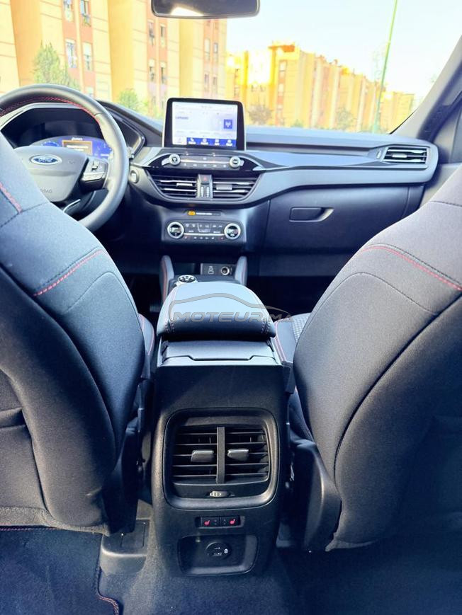 ford kuga st line