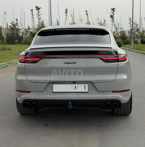 بورش كايين هايبرد أوتوماتيك 2023 في الرباط - 2