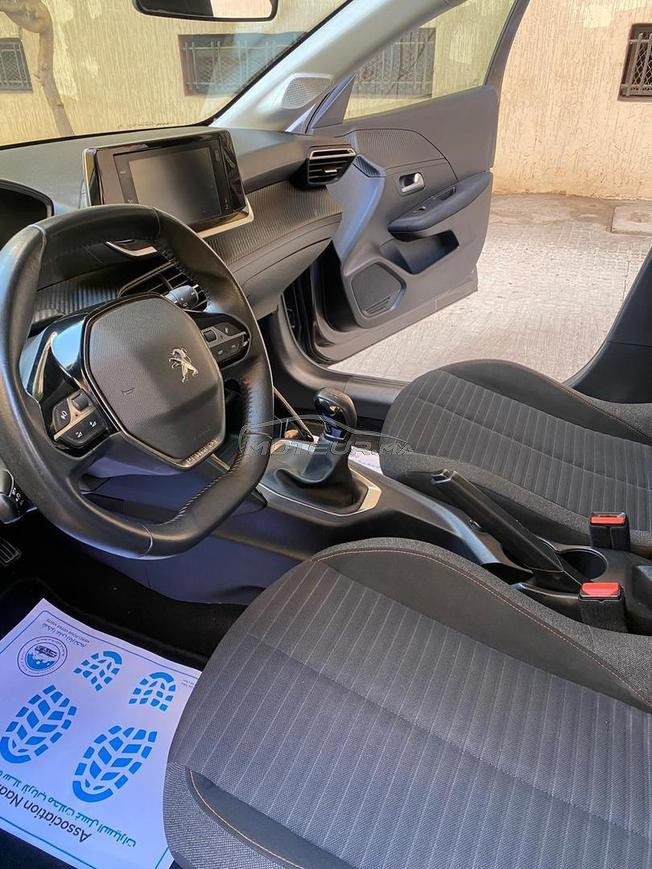 Peugeot 208 Diesel Manuelle 2022 à Rabat