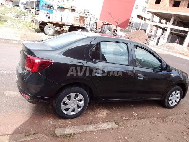 Voiture Dacia Logan en bon état à un prix raisonnable