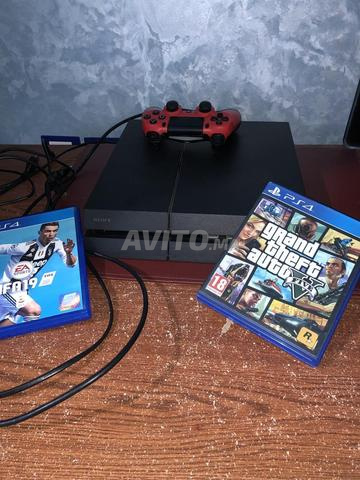 Ps4 fat 1 Tb en trés bon etat