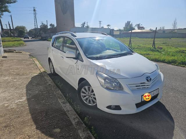 Toyota Verso Diesel Manuelle 2012 à Ain Aouda