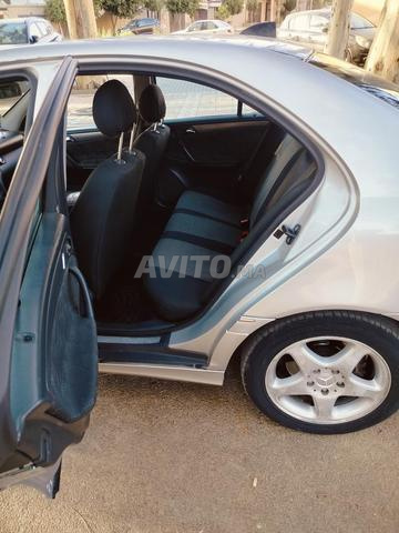 ji u rkab.Mercedes C 200 w203 ,CDi M 2001 ,d 2011