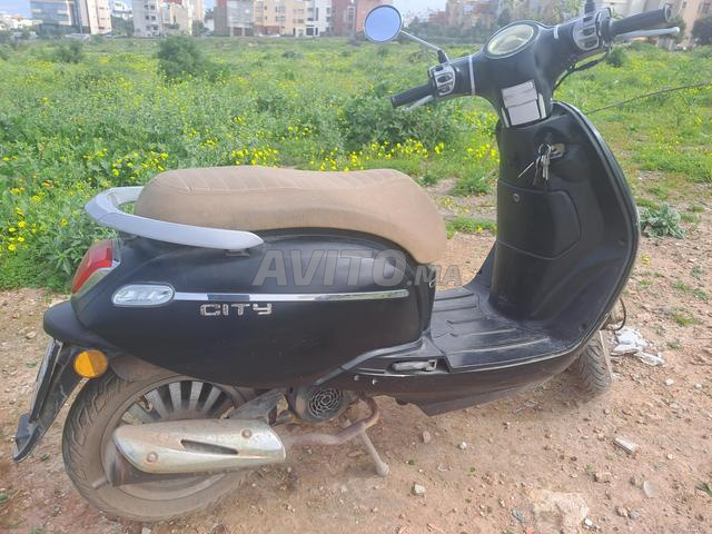 Scooter docker city 2022