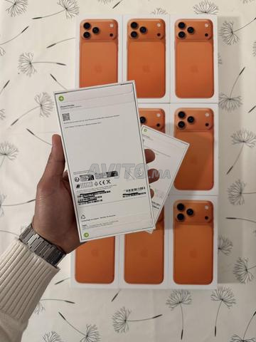 iPhone 17 Pro Max 256 GB - Jamais activé (Jdid)