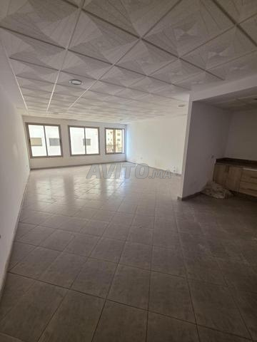 Plateau bureau à louer