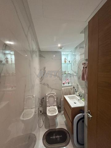 Appartement à louer 78 m² à Casablanca - 2