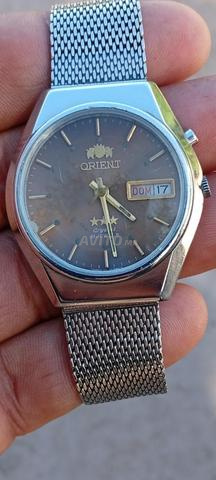 أورينت أوتوماتيكية عتيقة