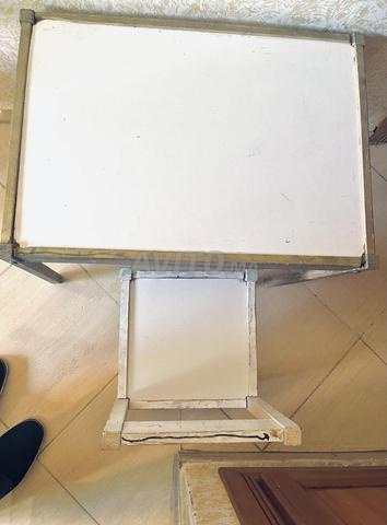 Table d'enfant en bois avec sa chaise