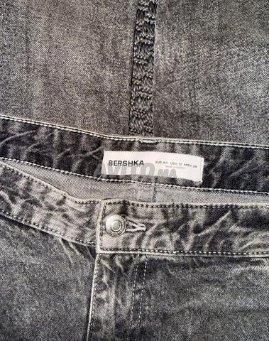 Jean Bershka taille 44
