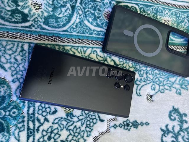 Samsung S22 Ultra 256G 12R